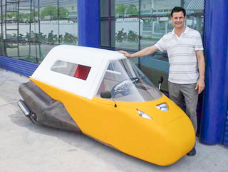 Illustration for article titled Spira Foam Car Inspired By Crocs